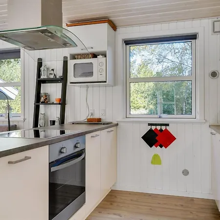 Dorete - 2-2km From The Sea By Interhome Feriehus